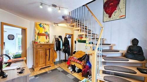 Bild 1 - 5 Zimmer Einfamilienhaus zum Kaufen in Wutöschingen