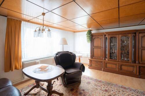 Wohnraum EG DHH - 6 Zimmer Doppelhaushälfte in Pruchten