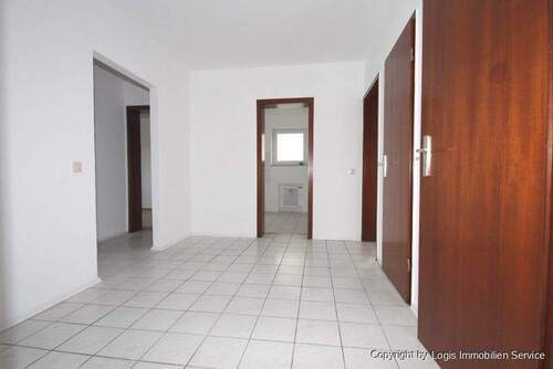 Diele Bild 1 - 4 Zimmer Etagenwohnung zur Miete in Bonn