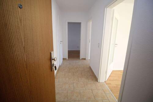 Flur - 3 Zimmer Etagenwohnung in Wilkau-Haßlau