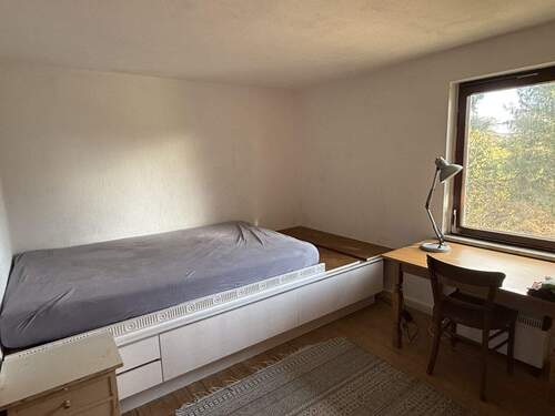 ...helle und freundliche Räumlichkeiten - 