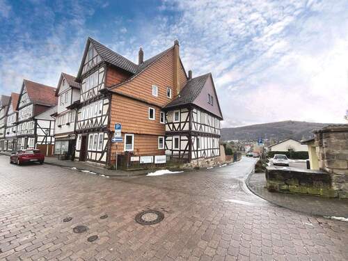 Frontalansicht - 8 Zimmer Mehrfamilienhaus, Wohnhaus in Bad Sooden-Allendorf