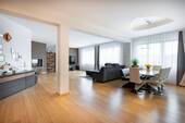 EG Wohnung 1 Wohnzimmer Bild 1 - Wohn- und Geschäftshaus in Zell am Main