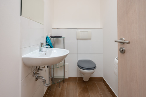 Gewerbeeinheit WC - 