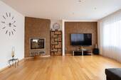 EG Wohnung 1 Wohnzimmer Bild 2 - Mehrfamilienhaus, Wohnhaus mit 1.402,10 m² in Zell am Main zum Kaufen
