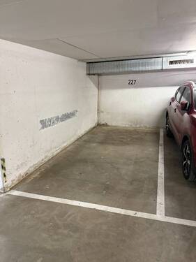 Tiefgarage - 