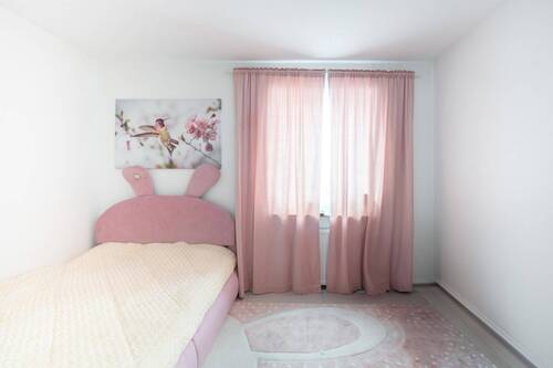 Kinderzimmer - Etagenwohnung mit 74,00 m² in Gerbrunn zum Kaufen