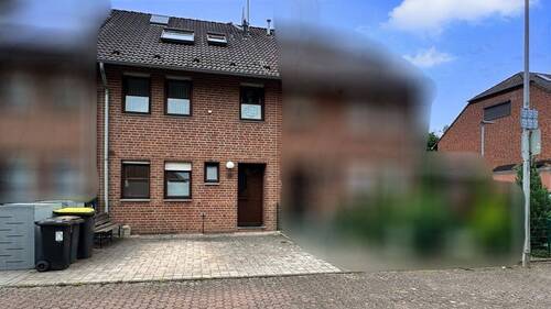 Frontansicht - 4 Zimmer Reihenmittelhaus zum Kaufen in Hürth