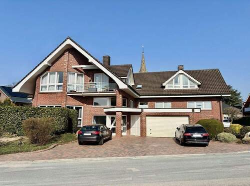 Frontansicht - Mehrfamilienhaus mit 4 gepflegten Wohnungen in zentraler Lage in 49586 Merzen.