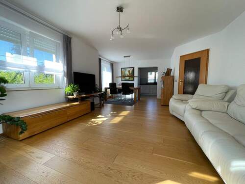 Wohnzimmer - Einfamilienhaus mit 146,00 m&sup2; in Leipzig zum Kaufen