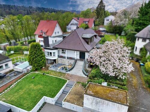 Hausansicht - 7 Zimmer Einfamilienhaus in Horn-Bad Meinberg