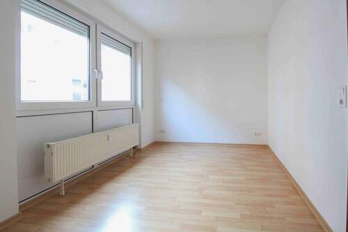 Schlafzimmer - Etagenwohnung mit 54,00 m&sup2; in Chemnitz zum Kaufen