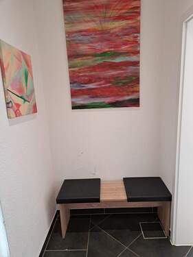 Vorbereich mit Sitzbank - 