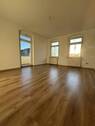 Wohnzimmer - 5 Zimmer Etagenwohnung zur Miete in Chemnitz