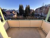 Balkon 1 - 5 Zimmer Etagenwohnung in Chemnitz