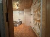Badezimmer im Erdgeschoss - 