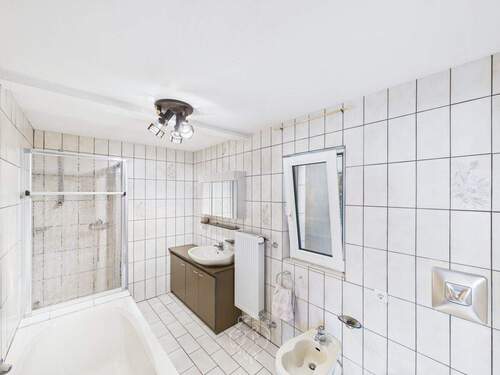 Badezimmer 1.OG - 