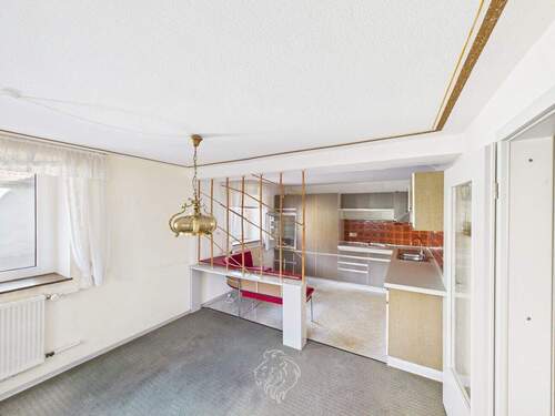 Küche-Essbereich EG aktueller Zustand - 5 Zimmer Einfamilienhaus zum Kaufen in Rottendorf