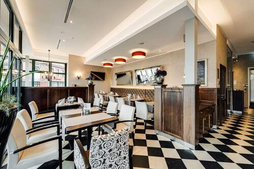 Restaurant / Lobby - Hotel, Pension, Gasthof in Twistringen zum Kaufen