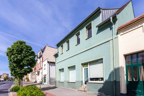 Außenansicht - Mehrfamilienhaus, Wohnhaus mit 200,00 m² in Werder (Havel) zum Kaufen