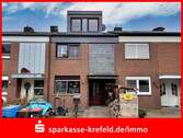 Front - Saniertes Reihenhaus mit Sauna, Pool und Garage