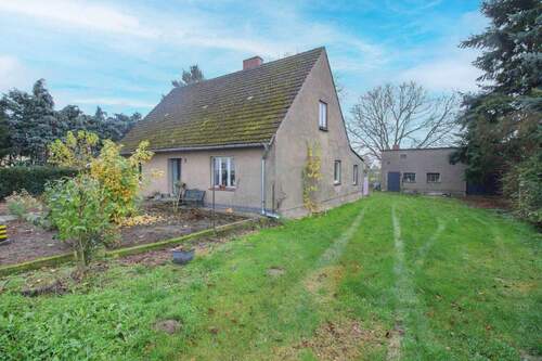 Ansicht Einfahrt - 3 Zimmer Einfamilienhaus zum Kaufen in Domsühl