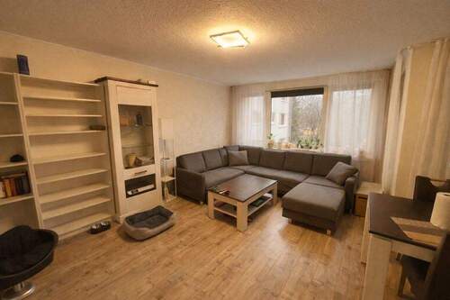 Wohnzimmer - Etagenwohnung mit 72,00 m&sup2; in Bremen zum Kaufen