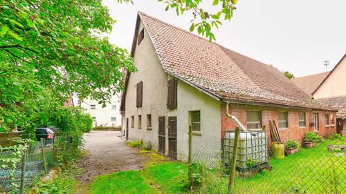 Rückansicht Scheune - 1 Zimmer Mehrfamilienhaus, Wohnhaus in Freiberg am Neckar / Beihingen