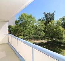 Trauen Sie Ihren Augen...große 3-RW mit Aufzug, Wanne u. Balkon!!! - Freiberg