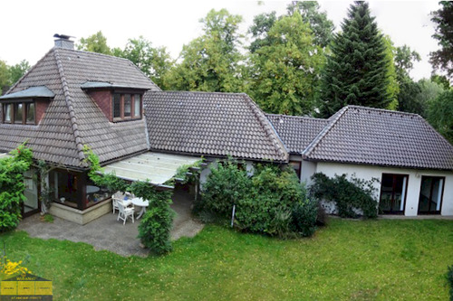 Gartenansicht - 7 Zimmer Mehrfamilienhaus, Wohnhaus zum Kaufen in Beverstedt