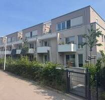 Urban und Grün! Townhouse mit Tiefgarage und kleinem Garten in beliebter Lage von Dresden-Pieschen