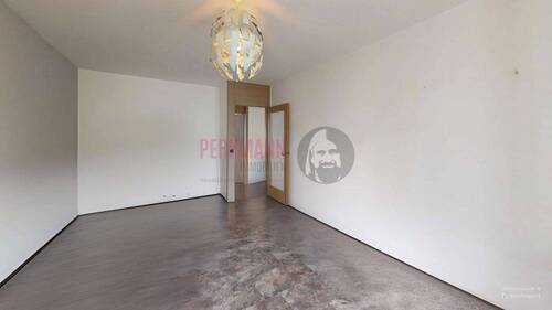 Wohnzimmer - 3 Zimmer Etagenwohnung in München