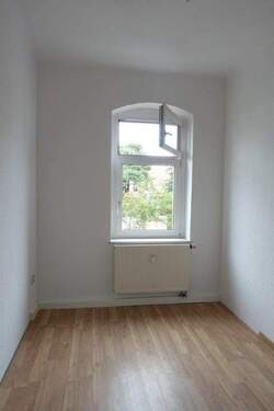Schlafzimmer - Etagenwohnung mit 57,00 m&sup2; in Radebeul zur Miete