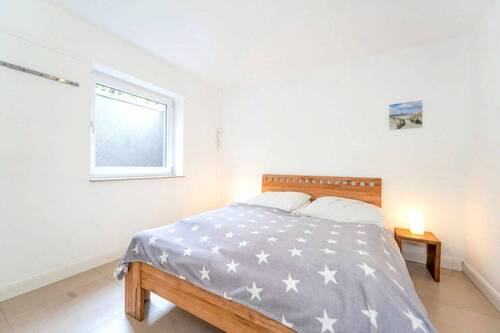 Keller-Schlafzimmer - 