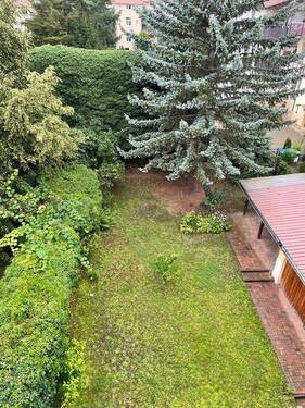 Garten - 3 Raumwohnung mit großer Einbauküche
