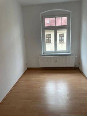 Zimmer 2 - 