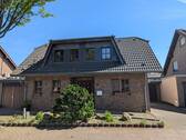Eingangsansicht - 'Landhaus trifft Lifestyle - Ihr neues Zuhause'