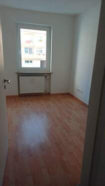 3. Zimmer.jpg - 