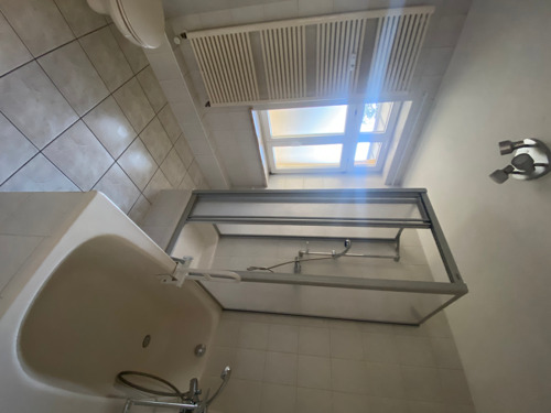 Badezimmer - Etagenwohnung mit 51,00 m² in Eisenach zur Miete