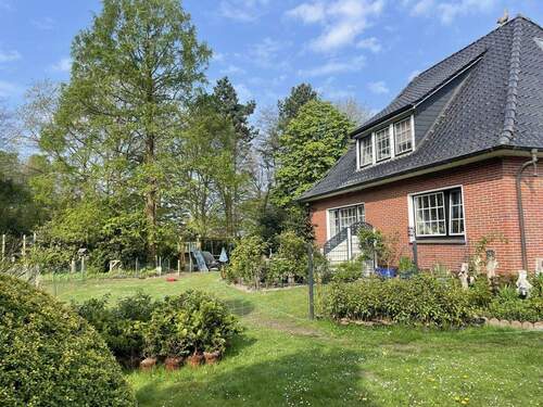 Außenansicht - 5 Zimmer Einfamilienhaus zum Kaufen in Varel / Langendamm