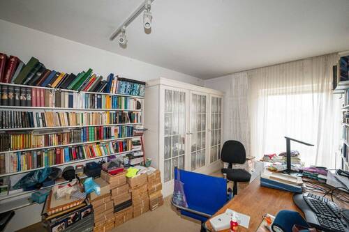 Schlafzimmer 3 / Büro - 