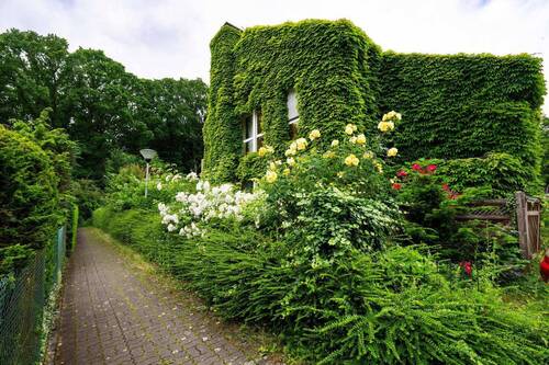 Zugang Zum wald - Einfamilienhaus mit 210,00 m&sup2; in Werne zum Kaufen