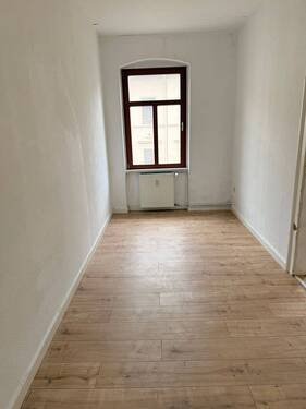 Schlafzimmer - 2 Zimmer Etagenwohnung zur Miete in Altenburg