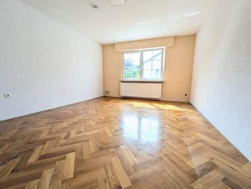 Zimmer im EG - 