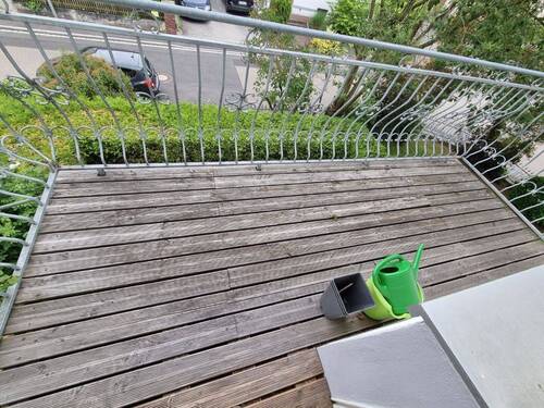 Balkon - Schöne, helle 5 Zimmerwohnung mit EBK und Balkon