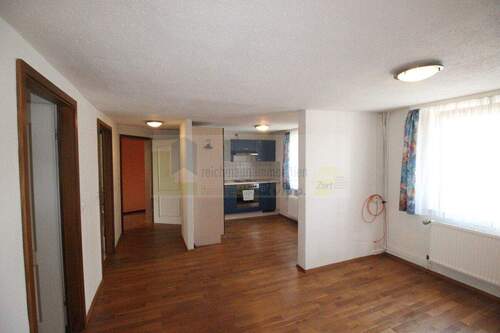 EG-Wohnung - 7 Zimmer Einfamilienhaus in Donaueschingen