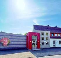 Wohn- und Geschäftshaus mit zwei Gewerbeeinheiten und Dachgeschosswohnung – Vielseitiges Investment am Mühlenende - Rotenburg