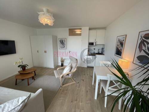 Blick vom Balkon - 1 Zimmer Etagenwohnung in München