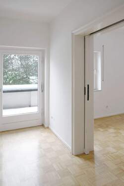 Detailbild Trennelement zwischen Wohn-/und Essbere - 