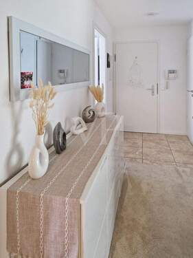 Flur - Etagenwohnung mit 90,00 m&sup2; in Mörfelden-Walldorf / Walldorf zum Kaufen